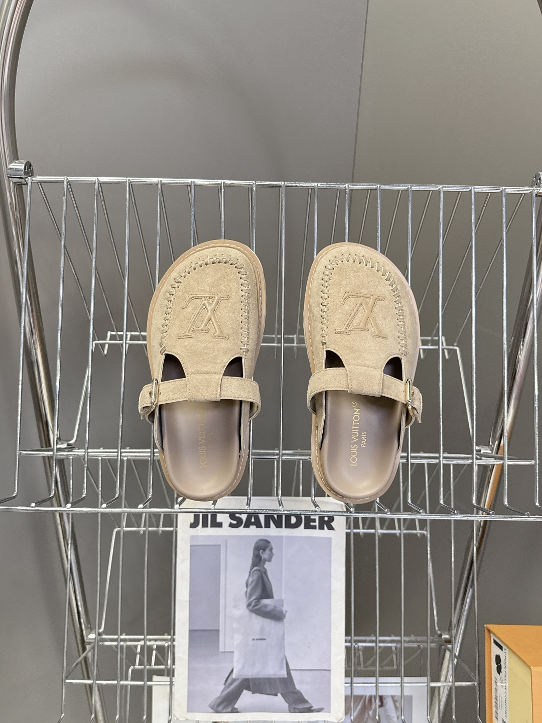 Louis Vuitton Louis Vuitton路易威登春夏最新款穆勒勃肯半拖