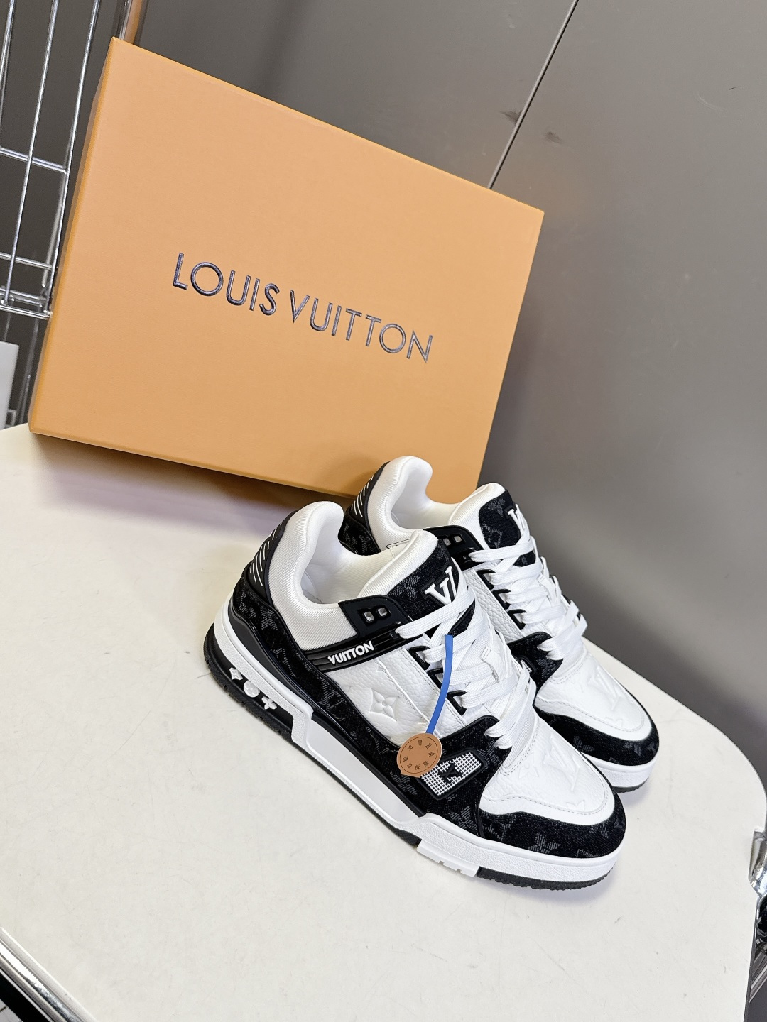Louis Vuitton Louis Vuitton路易威登 Trainer 系列运动鞋