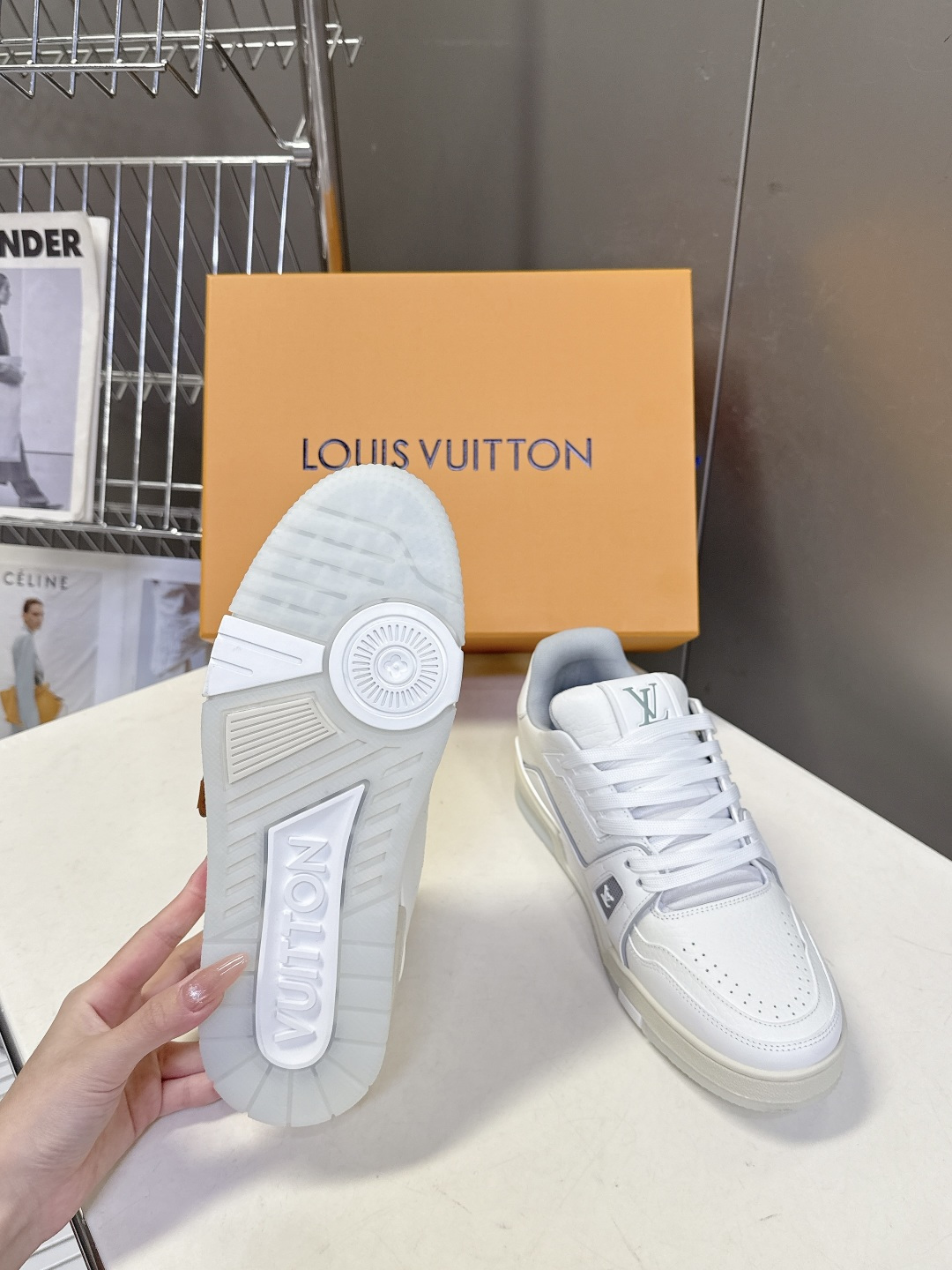 Louis Vuitton路易威登经典Trainer 系列运动鞋超多明星网红种草 鞋身以复古篮球鞋为灵感