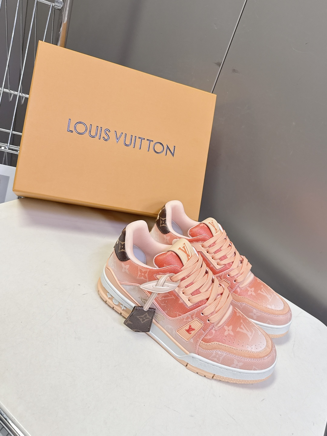 Louis Vuitton Louis Vuitton路易威登 Trainer 系列运动鞋