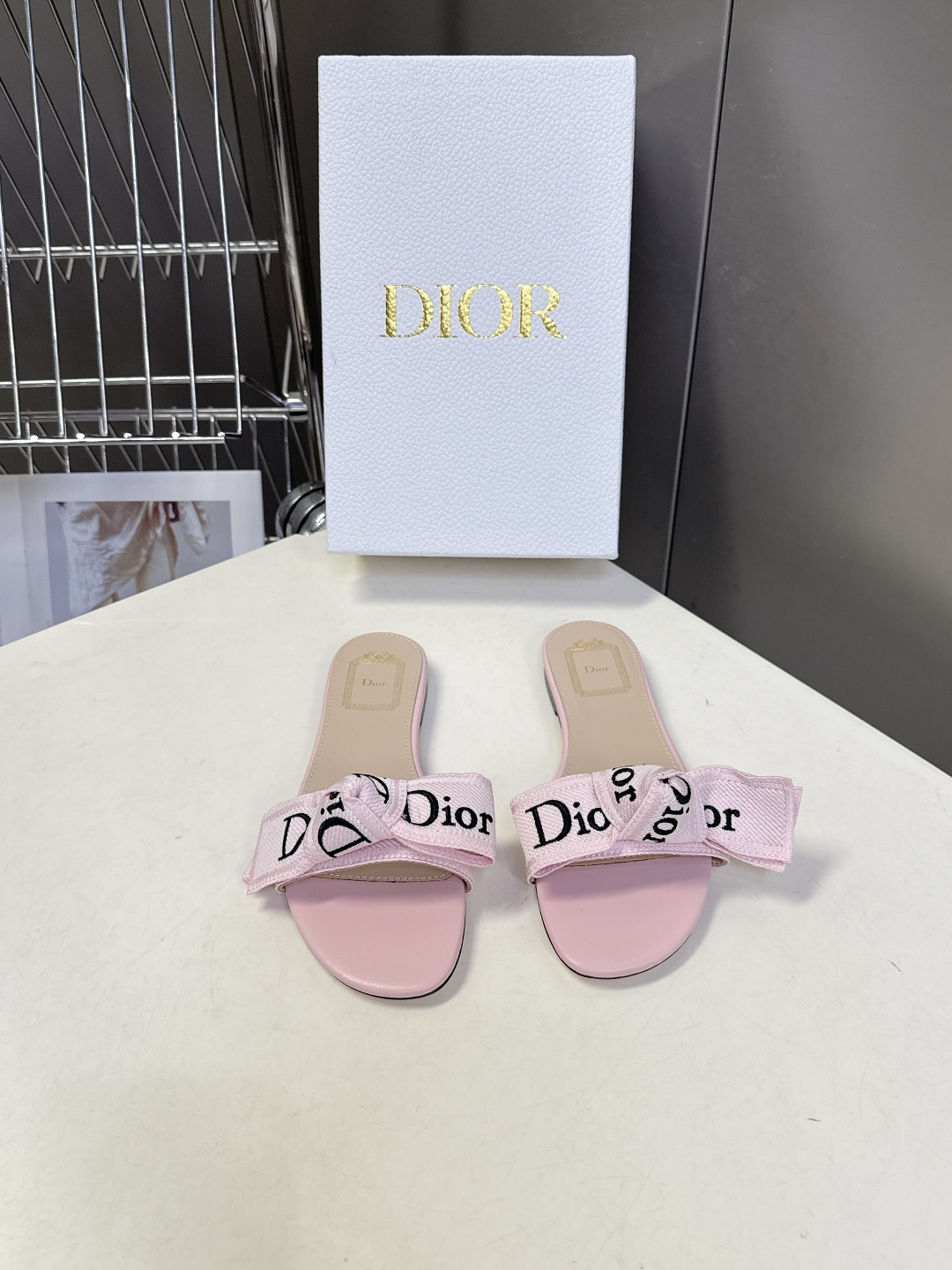 Dior 迪奥Dior春夏最新款蝴蝶结平底凉拖