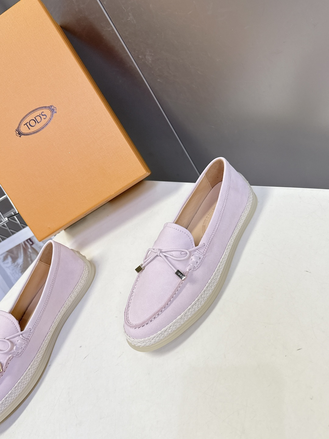 Tod's TOD'S托德斯春夏最新款的草编底乐福鞋