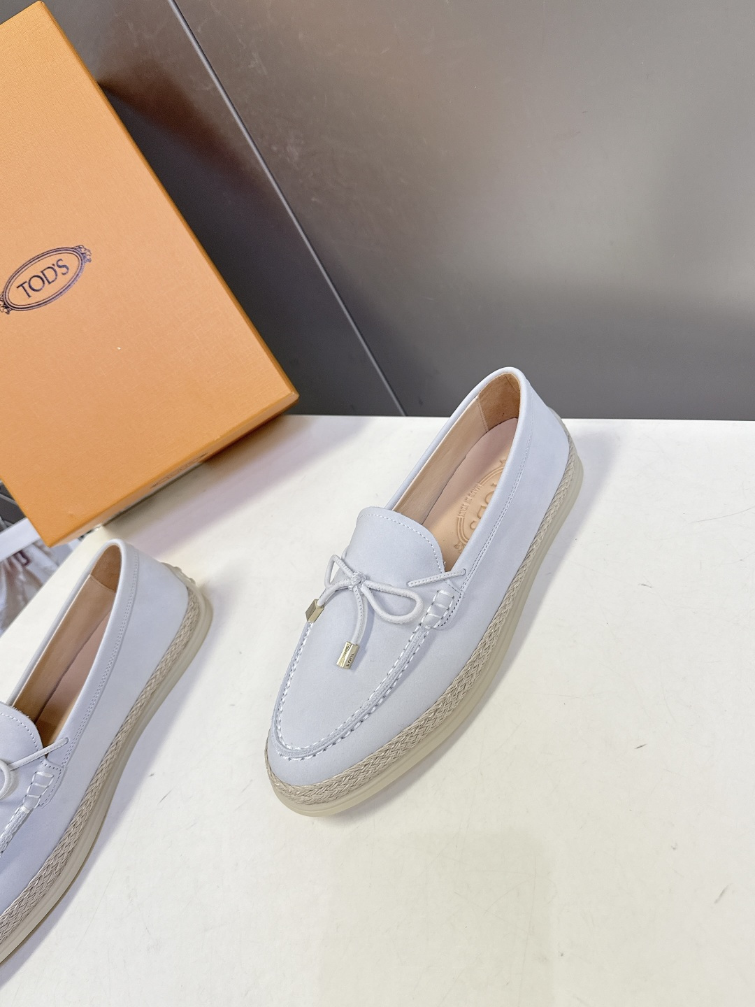 Tod's TOD'S托德斯春夏最新款的草编底乐福鞋