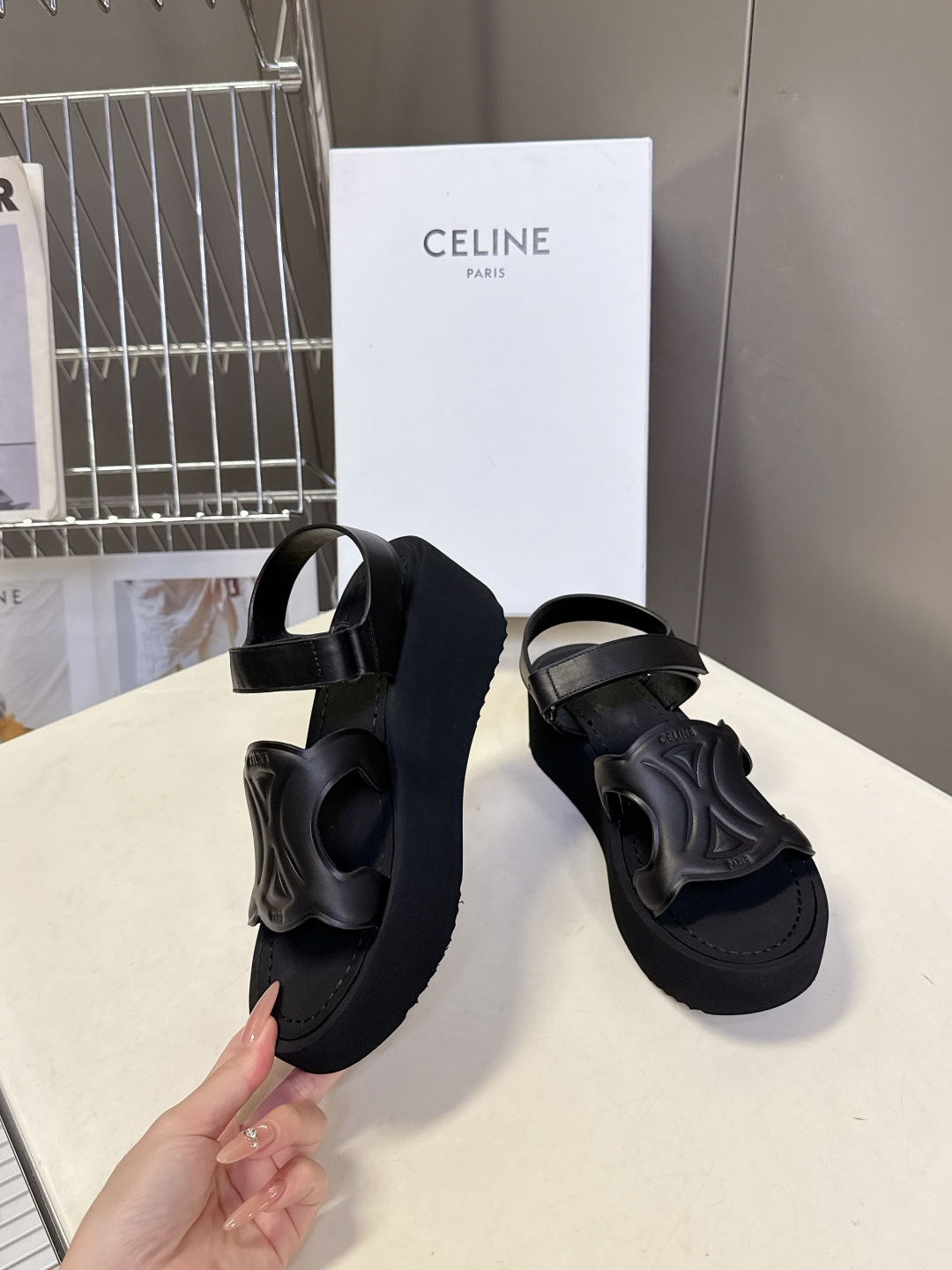 Celine CELINE思琳春夏最新款厚底松糕凯旋门凉鞋