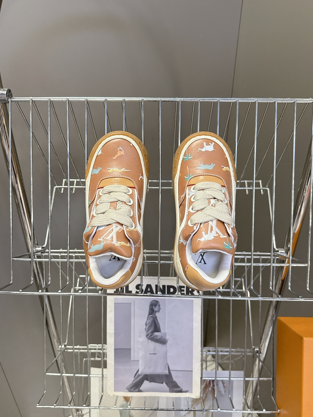 Louis Vuitton 路易威登最新情侣款 饼干鞋休闲鞋    超多明星时尚博主种草 原版购入开发 