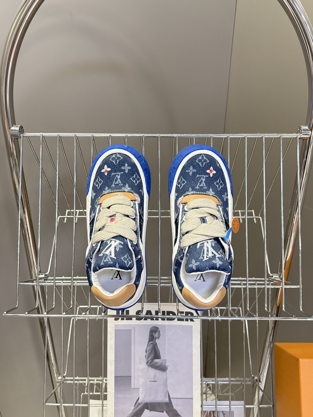 Louis Vuitton 路易威登最新情侣款 饼干鞋休闲鞋    超多明星时尚博主种草 原版购入开发 