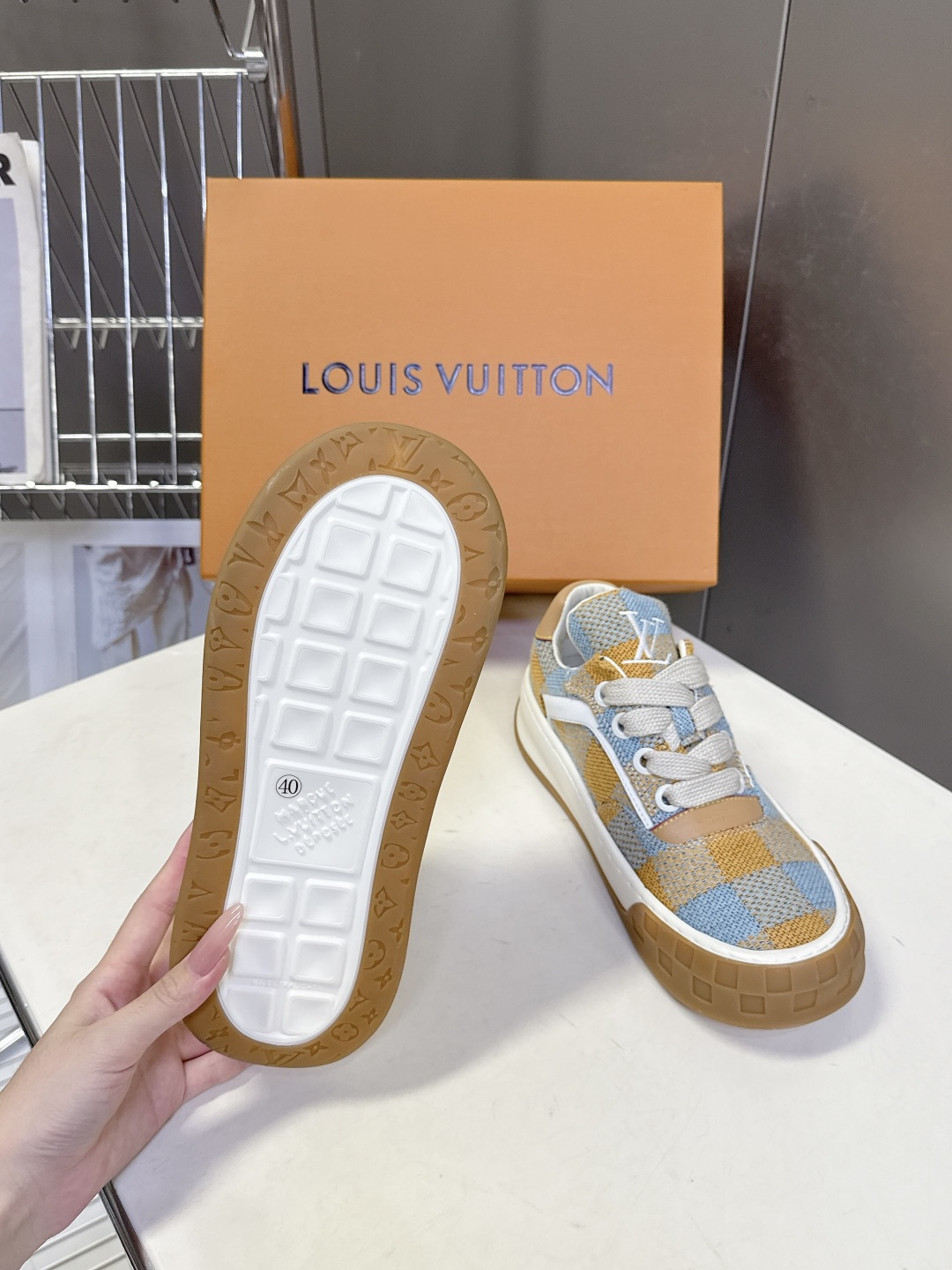 Louis Vuitton 路易威登最新情侣款 饼干鞋休闲鞋    超多明星时尚博主种草 原版购入开发 