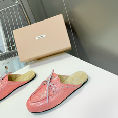 MiuMiu缪缪2026春夏最新款 豆豆鞋 MiuMiu缪缪2026春夏最新款 豆豆鞋