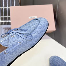 MiuMiu缪缪2026春夏最新款 豆豆鞋 MiuMiu缪缪2026春夏最新款 豆豆鞋