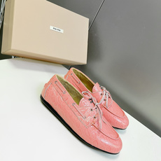 MiuMiu缪缪2026春夏最新款 豆豆鞋 MiuMiu缪缪2026春夏最新款 豆豆鞋