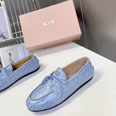 MiuMiu缪缪2026春夏最新款 豆豆鞋 MiuMiu缪缪2026春夏最新款 豆豆鞋