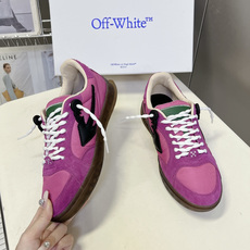 Off-White春夏最新情侣款休闲鞋 德训鞋超多明星网红种草 复古德训鞋型 麂皮+帆布拼接鞋面搭配生胶 Off-White春夏最新情侣款休闲鞋 德训鞋超多明星网红种草 复古德训鞋型 麂皮+帆布拼接鞋面搭配生胶