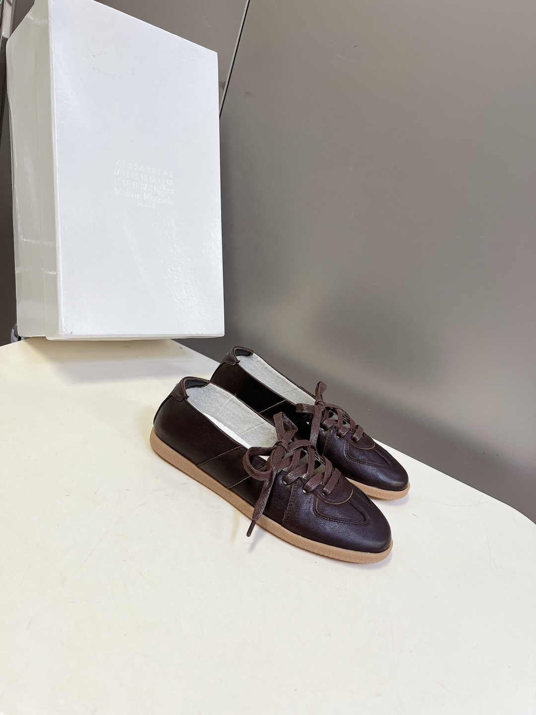 Maison Margiela Replica马吉拉浅口复古德训鞋超多明星网红种草 今年超火的“懒人版德