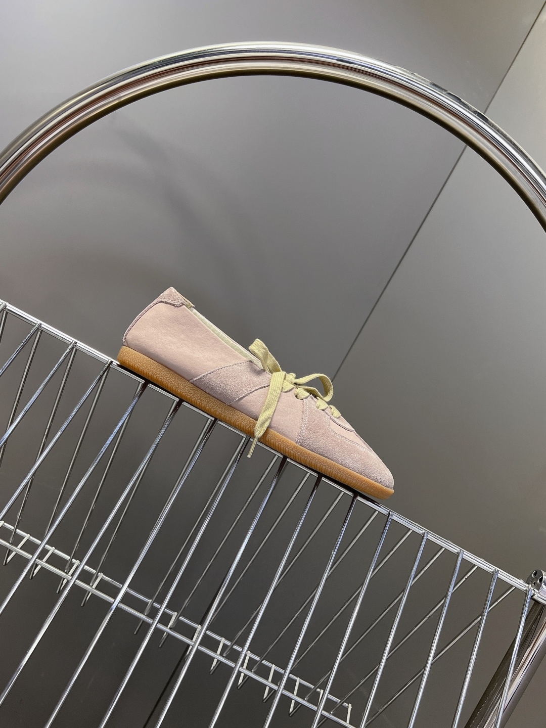 Maison Margiela Replica马吉拉浅口复古德训鞋超多明星网红种草 今年超火的“懒人版德