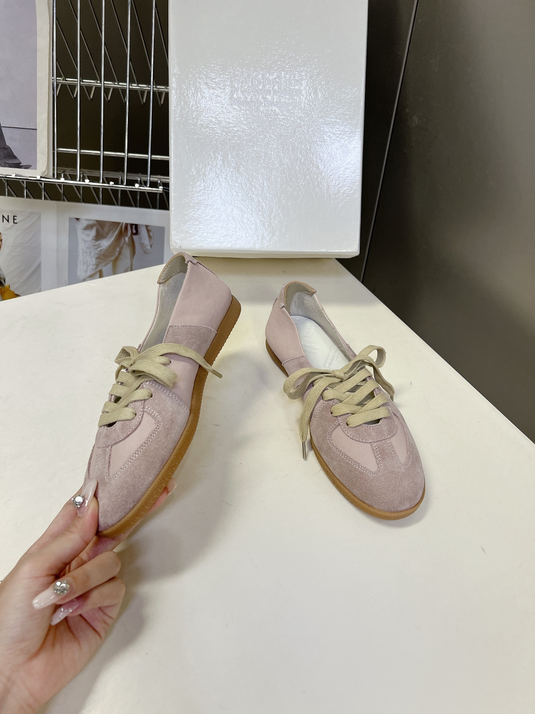 Maison Margiela Replica马吉拉浅口复古德训鞋超多明星网红种草 今年超火的“懒人版德