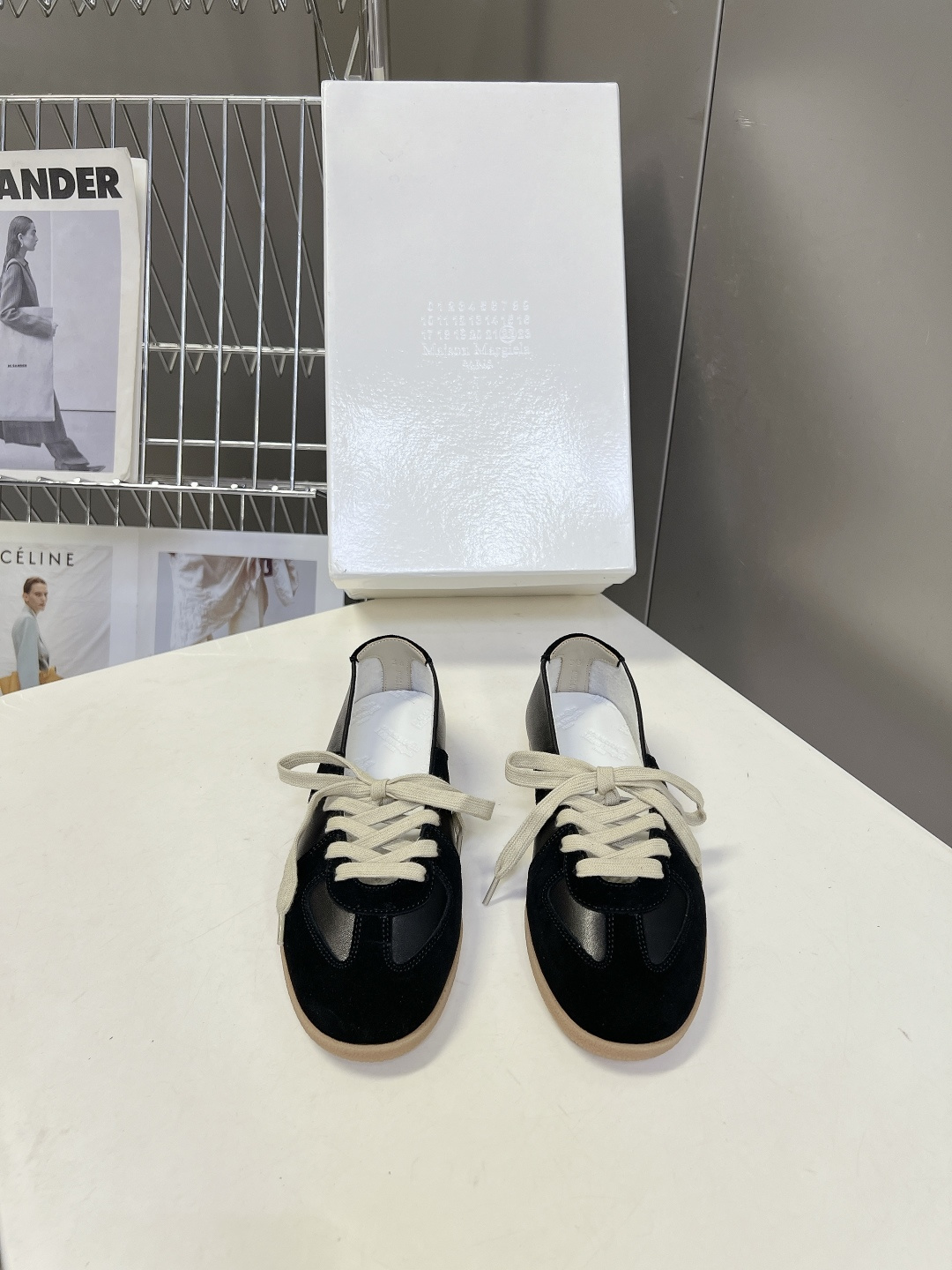 Maison Margiela Replica马吉拉浅口复古德训鞋超多明星网红种草 今年超火的“懒人版德