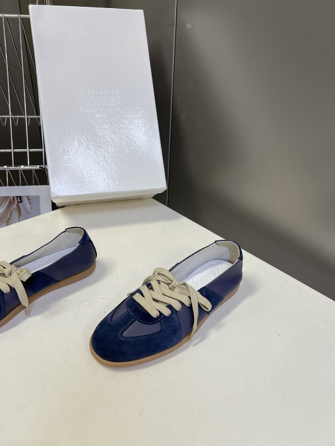 Maison Margiela Replica马吉拉浅口复古德训鞋超多明星网红种草 今年超火的“懒人版德