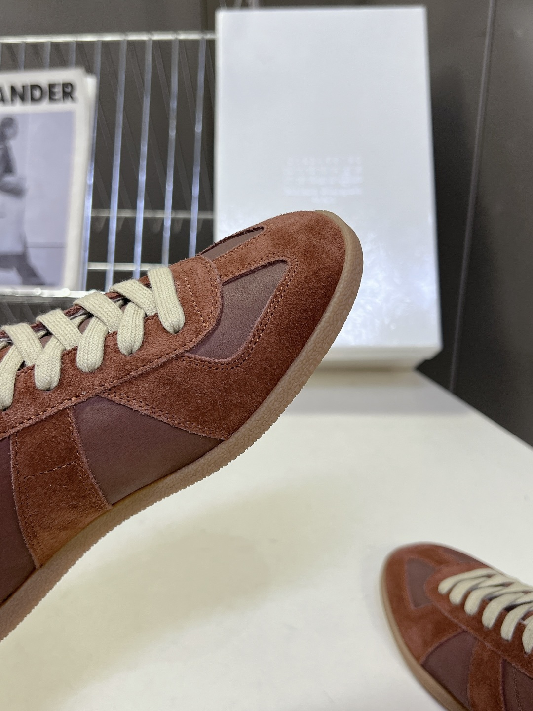 Maison Margiela Replica马吉拉春夏最新款德训鞋超多明星网红种草 这双鞋正是时尚圈经
