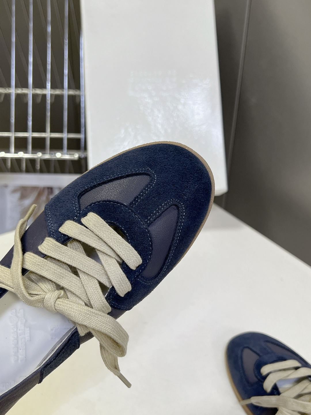 Maison Margiela Replica马吉拉浅口复古德训鞋超多明星网红种草 今年超火的“懒人版德