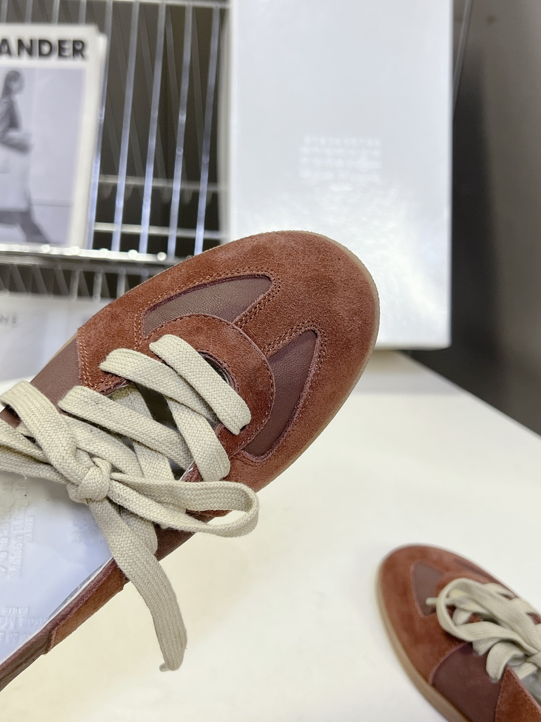 Maison Margiela Replica马吉拉浅口复古德训鞋超多明星网红种草 今年超火的“懒人版德