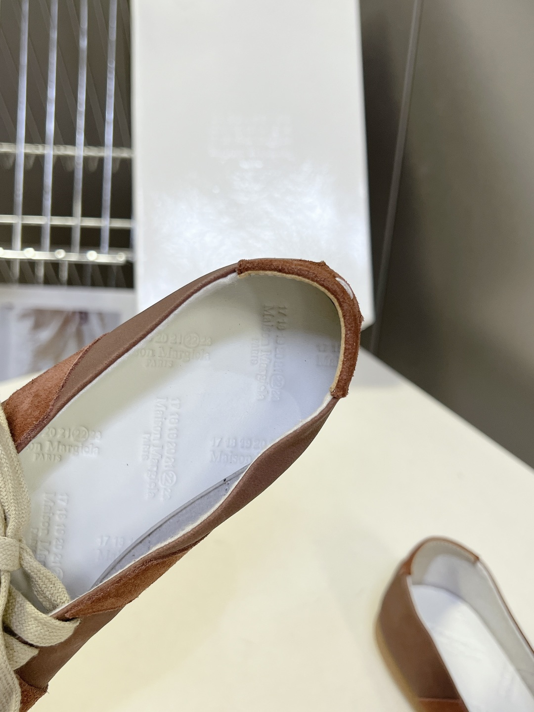 Maison Margiela Replica马吉拉浅口复古德训鞋超多明星网红种草 今年超火的“懒人版德