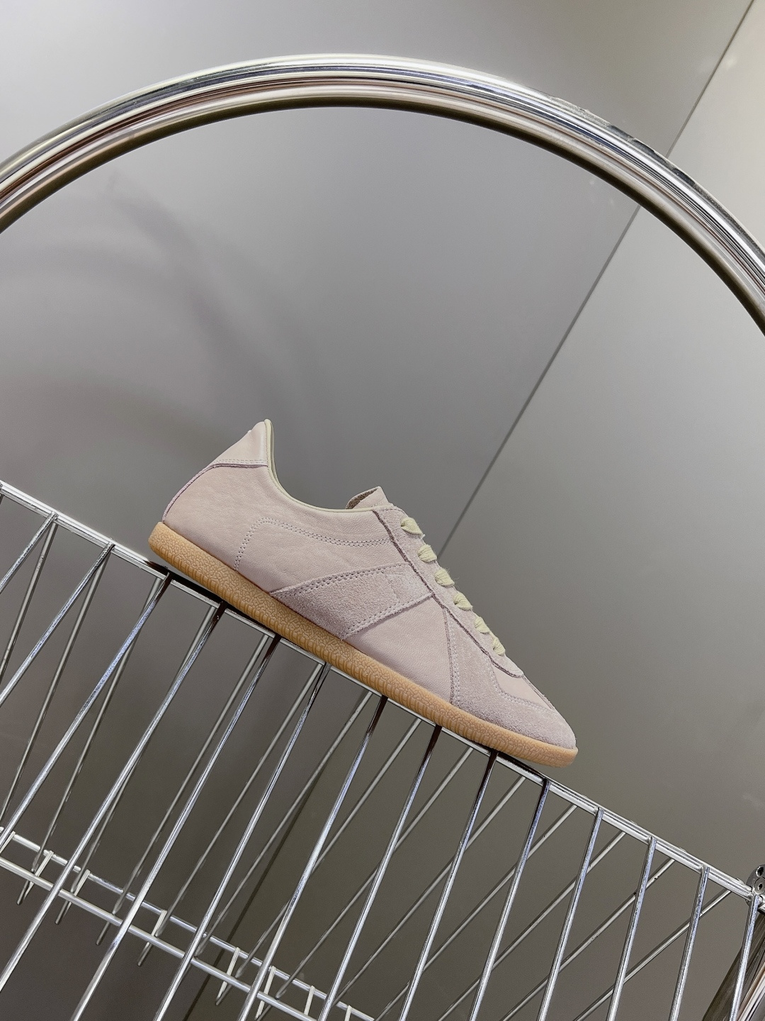 Maison Margiela Replica马吉拉春夏最新款德训鞋超多明星网红种草 这双鞋正是时尚圈经