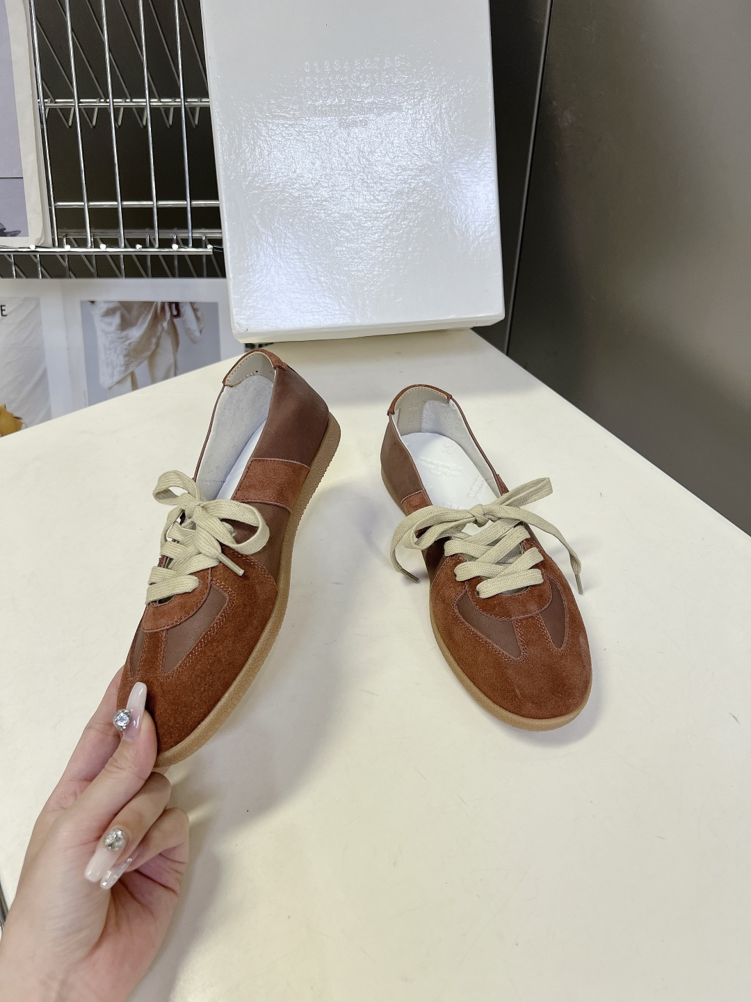 Maison Margiela Replica马吉拉浅口复古德训鞋超多明星网红种草 今年超火的“懒人版德