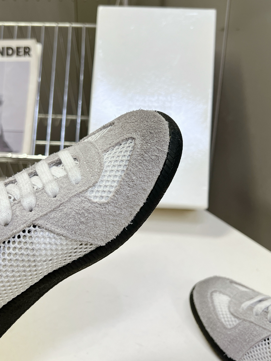 Maison Margiela Replica马吉拉春夏最新款德训鞋超多明星网红种草 这双鞋正是时尚圈经