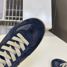 Maison Margiela Replica马吉拉春夏最新款德训鞋超多明星网红种草 这双鞋正是时尚圈经 Maison Margiela Replica马吉拉春夏最新款德训鞋超多明星网红种草 这双鞋正是时尚圈经