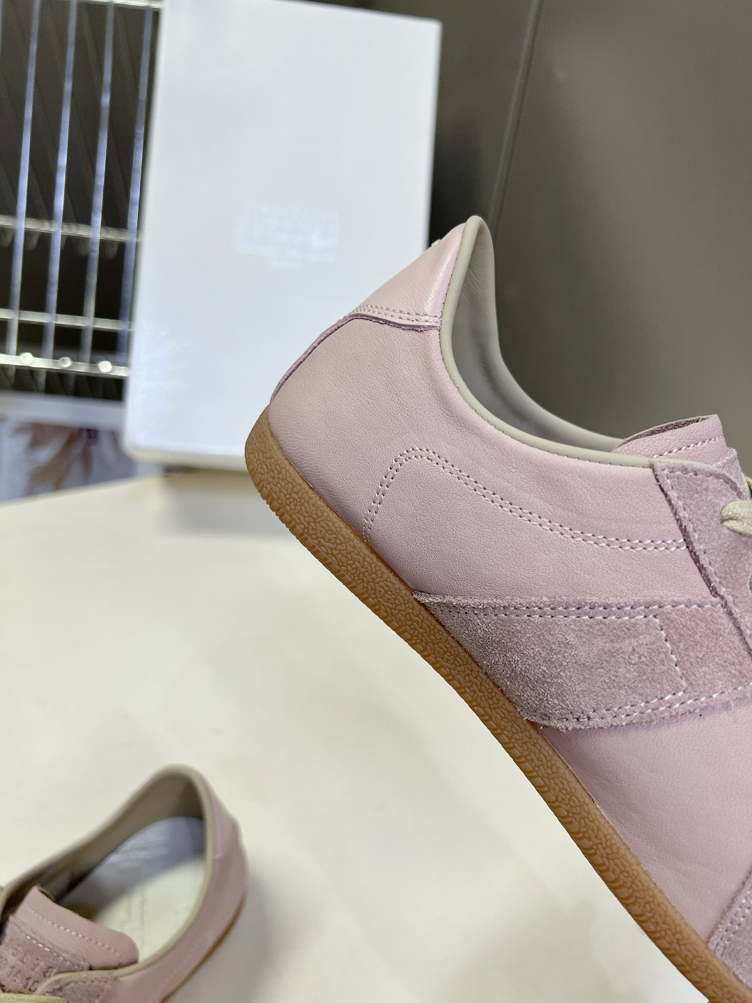Maison Margiela Replica马吉拉春夏最新款德训鞋超多明星网红种草 这双鞋正是时尚圈经