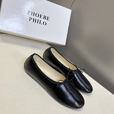 Phoebephilo春夏最新款法式油蜡皮蝴蝶结芭蕾平底鞋超多明星网红种草 近年大火的复古慵懒风鞋款 圆 Phoebephilo春夏最新款法式油蜡皮蝴蝶结芭蕾平底鞋超多明星网红种草 近年大火的复古慵懒风鞋款 圆