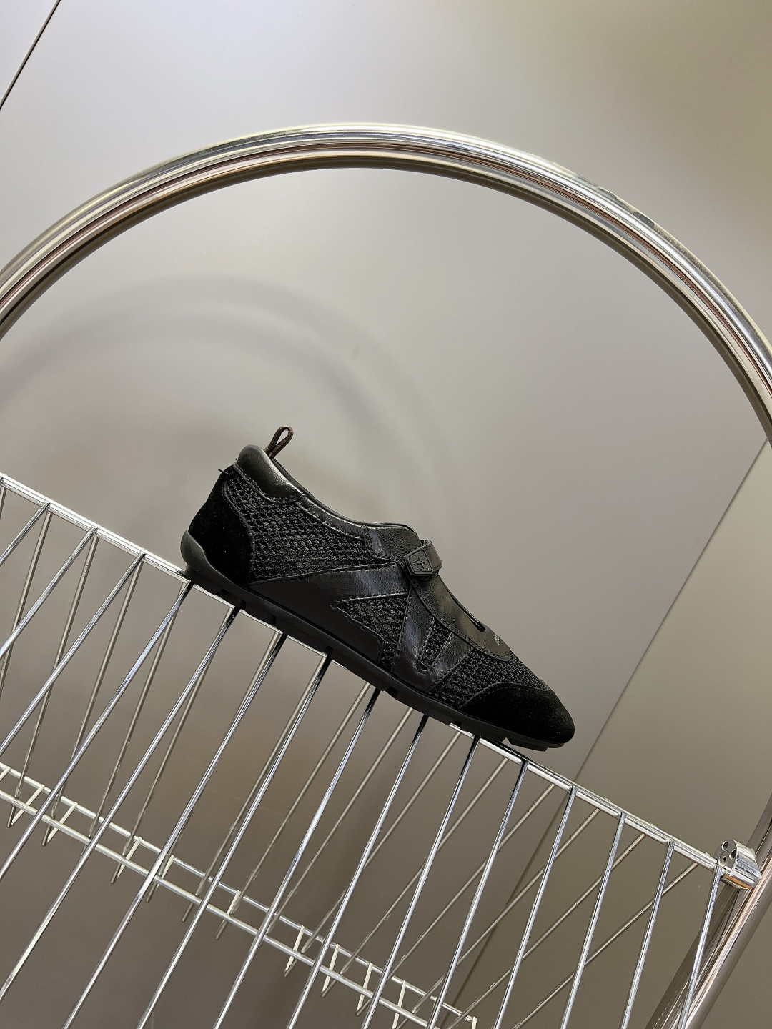 LV Style Leather Women's Shoes Women's Shoes Women's Shoes detail image 5 from source 786070