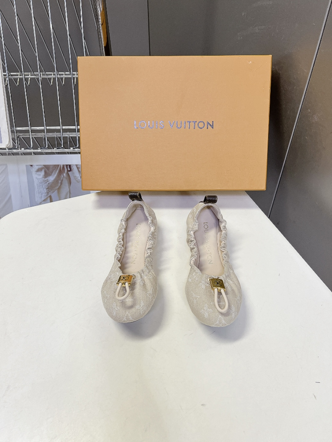 LV Style Women's Shoes Women's Shoes Women's Shoes detail image 1 from source 786067