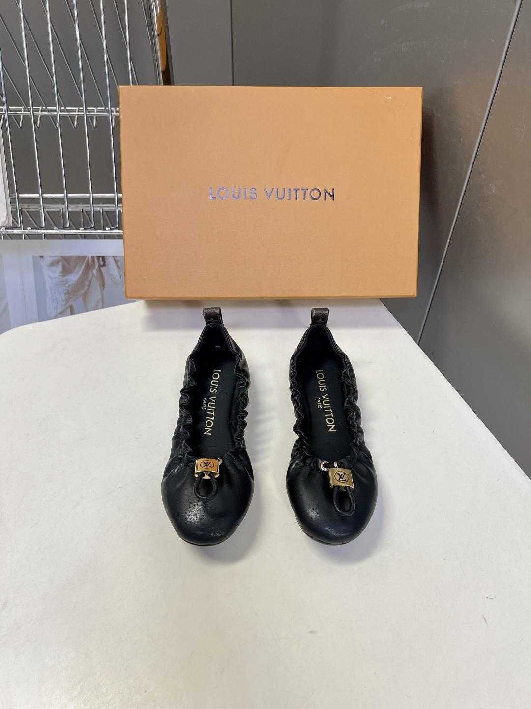 LV Women's Shoes Women's Shoes Women's Shoes detail image 1 from source 786064