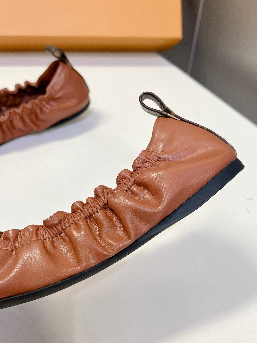 LV Style Women's Shoes Women's Shoes Women's Shoes detail image 8 from source 786065