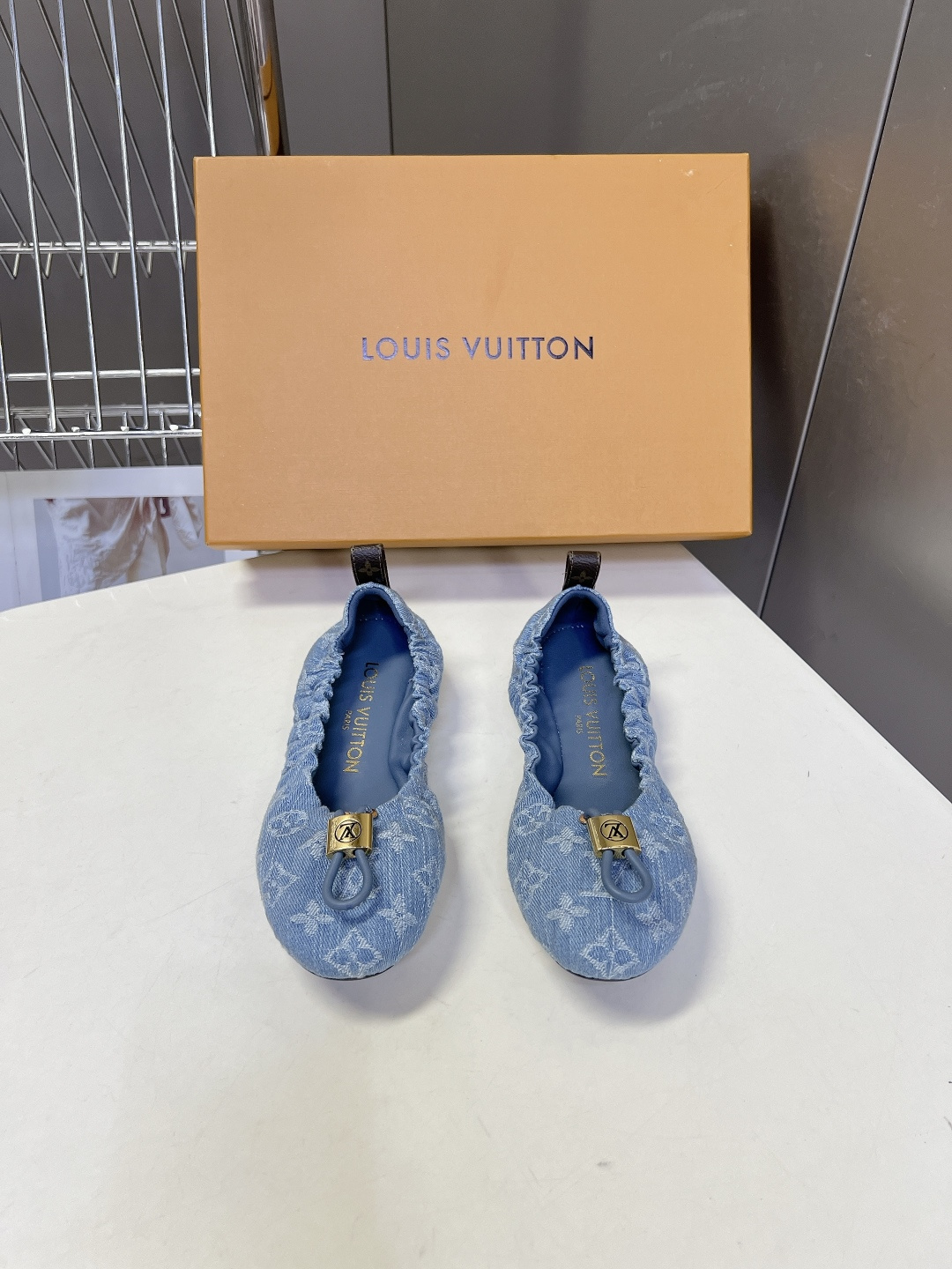 LV Style Women's Shoes Women's Shoes Women's Shoes detail image 1 from source 786066