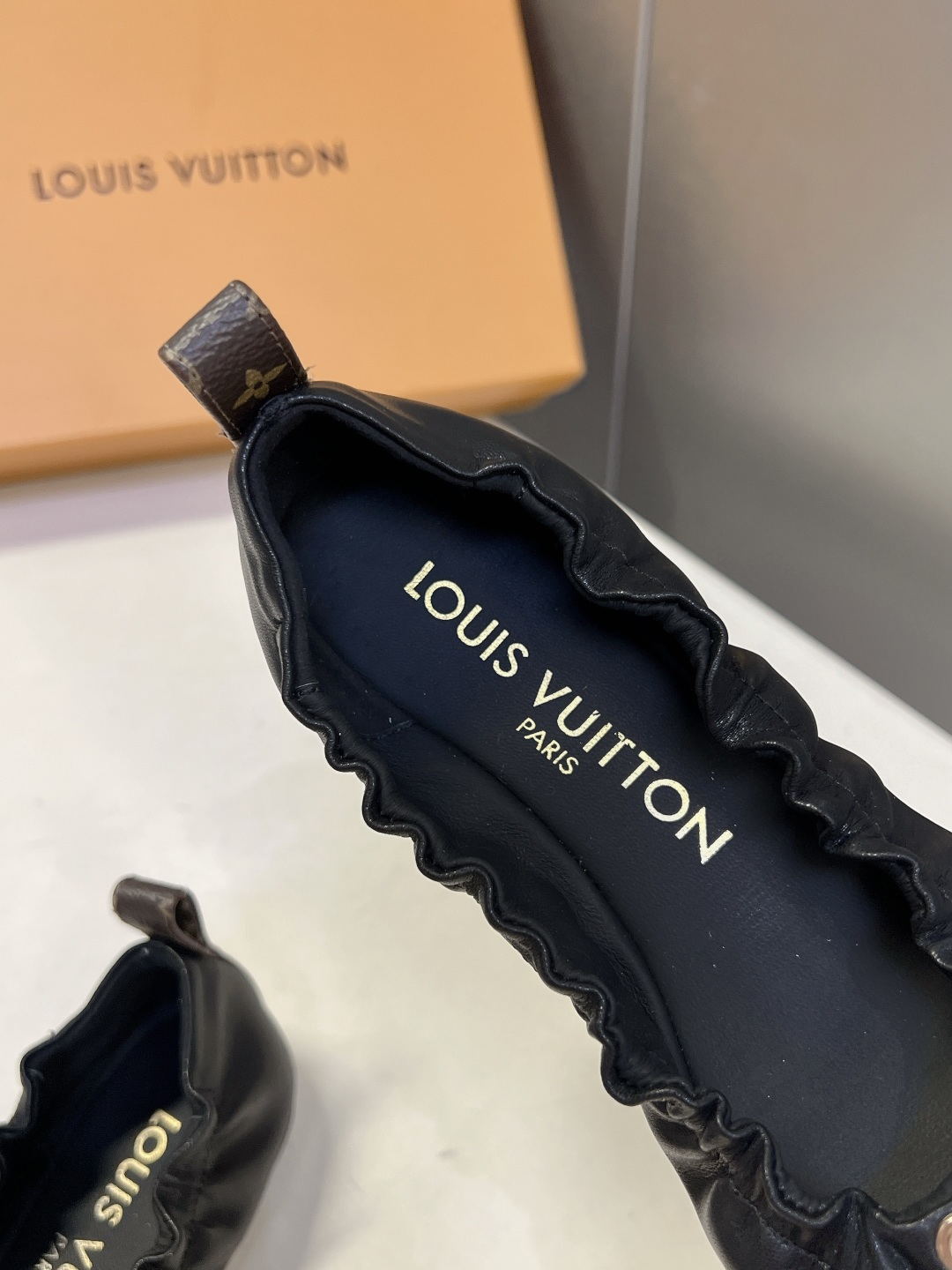 LV Women's Shoes Women's Shoes Women's Shoes detail image 8 from source 786064