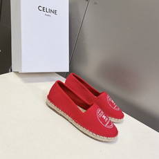 CELINE思琳MAISON系列春夏最新款帆布渔夫鞋超多明星网红种草 鞋头印有“MAISON CELIN CELINE思琳MAISON系列春夏最新款帆布渔夫鞋超多明星网红种草 鞋头印有“MAISON CELIN
