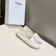 CELINE思琳MAISON系列春夏最新款帆布渔夫鞋超多明星网红种草 鞋头印有“MAISON CELIN CELINE思琳MAISON系列春夏最新款帆布渔夫鞋超多明星网红种草 鞋头印有“MAISON CELIN