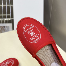 CELINE思琳MAISON系列春夏最新款帆布渔夫鞋超多明星网红种草 鞋头印有“MAISON CELIN CELINE思琳MAISON系列春夏最新款帆布渔夫鞋超多明星网红种草 鞋头印有“MAISON CELIN
