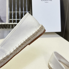 CELINE思琳MAISON系列春夏最新款帆布渔夫鞋超多明星网红种草 鞋头印有“MAISON CELIN CELINE思琳MAISON系列春夏最新款帆布渔夫鞋超多明星网红种草 鞋头印有“MAISON CELIN