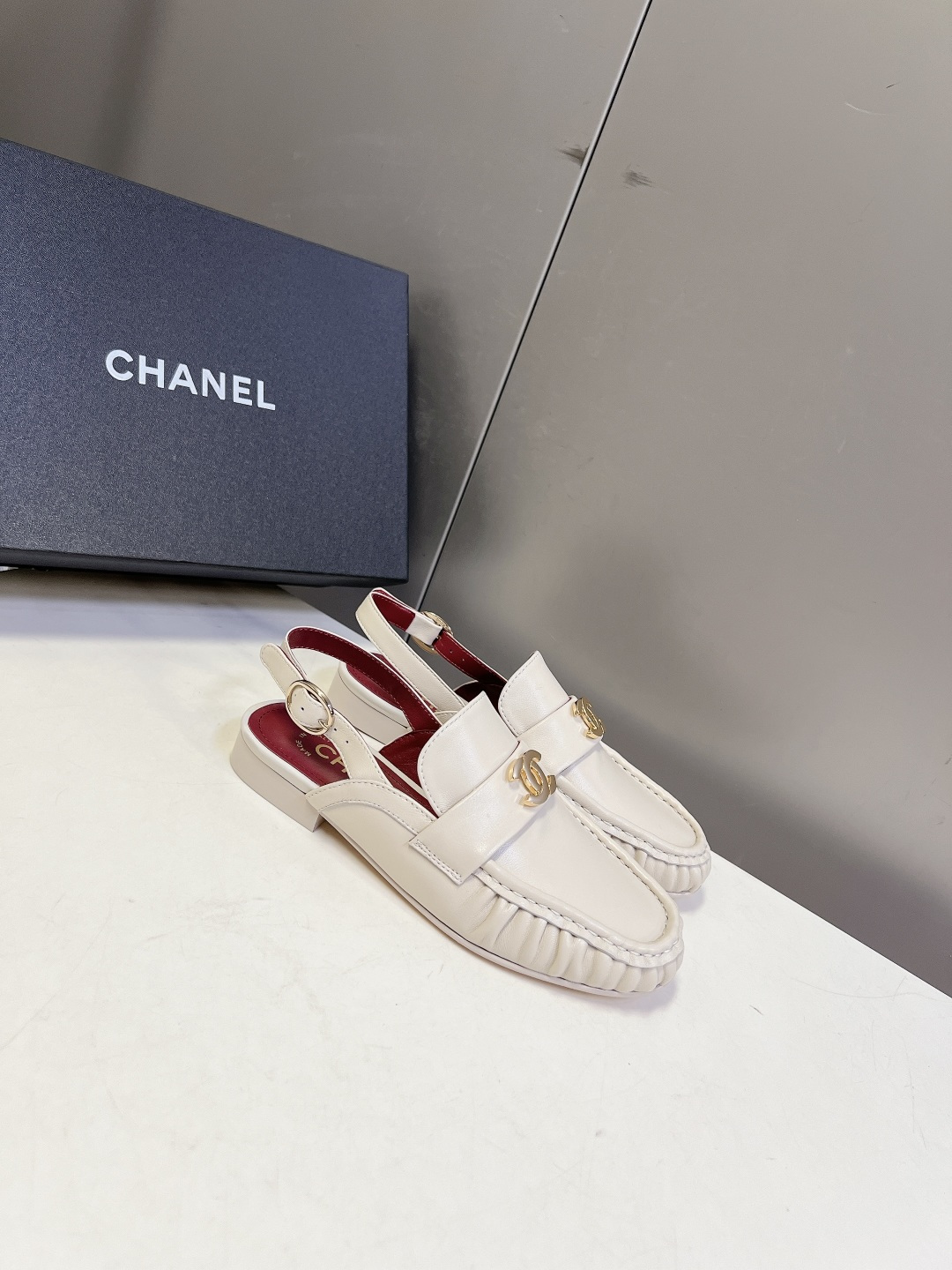 Chanel Style Leather Women's Shoes Women's Shoes Women's Shoes detail image 2 from source 786031