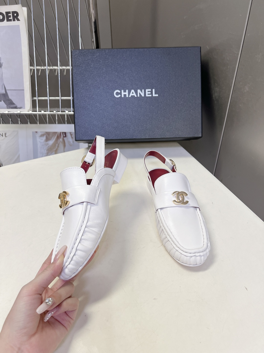 Chanel Style Leather Women's Shoes Women's Shoes Women's Shoes detail image 4 from source 786030