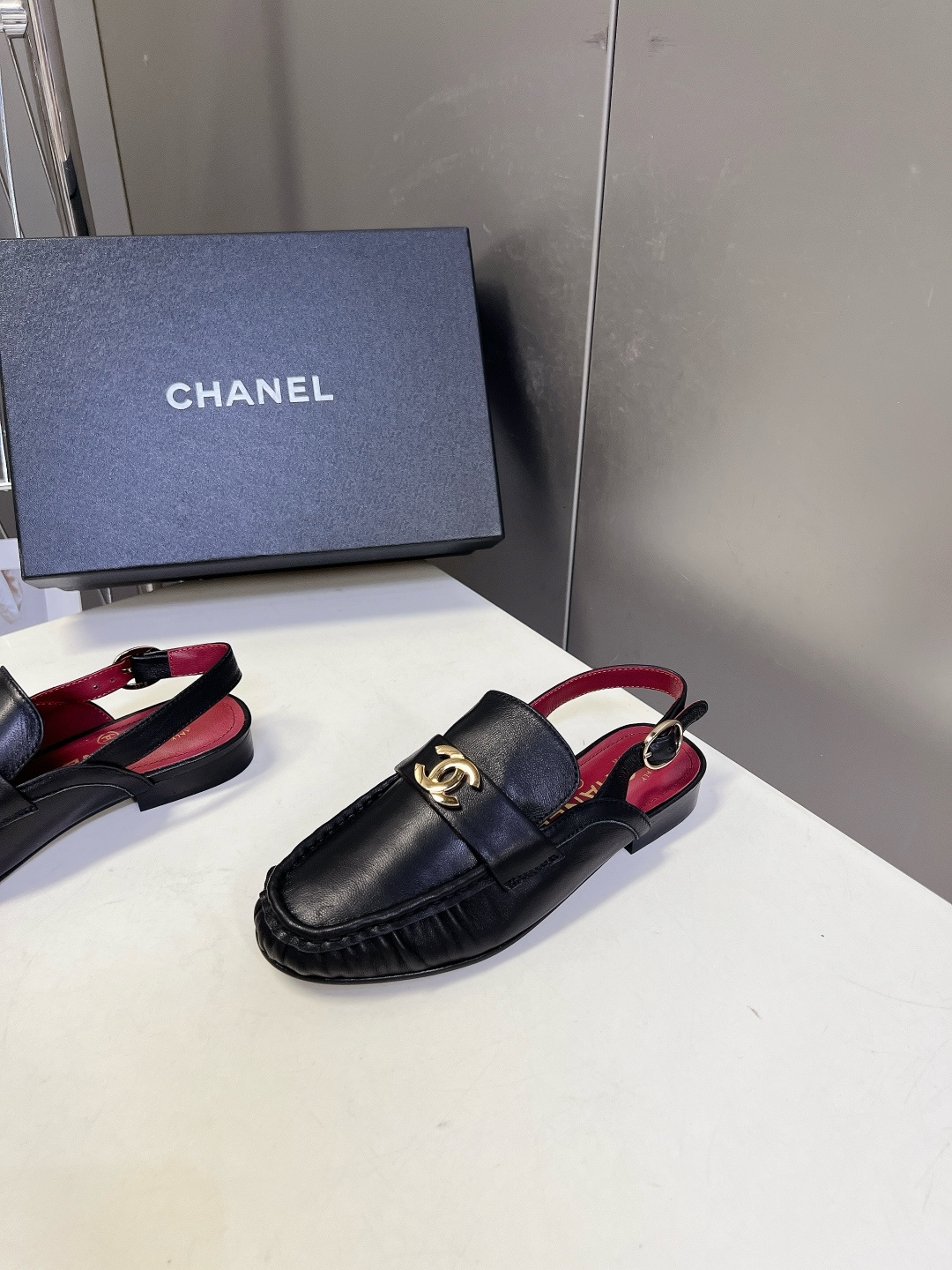 Chanel Style Leather Women's Shoes Women's Shoes Women's Shoes detail image 3 from source 786029