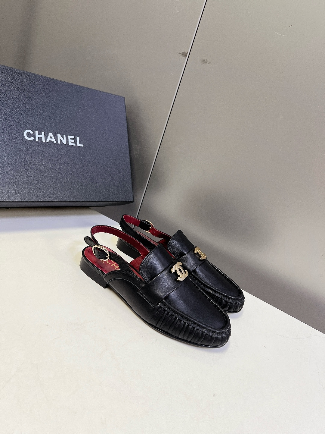 Chanel Style Leather Women's Shoes Women's Shoes Women's Shoes detail image 2 from source 786029
