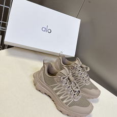 ALO Yoga Trail 春夏最新款户外越野休闲鞋 运动鞋超多明星网红种草 这款是Alo Yoga( ALO Yoga Trail 春夏最新款户外越野休闲鞋 运动鞋超多明星网红种草 这款是Alo Yoga(