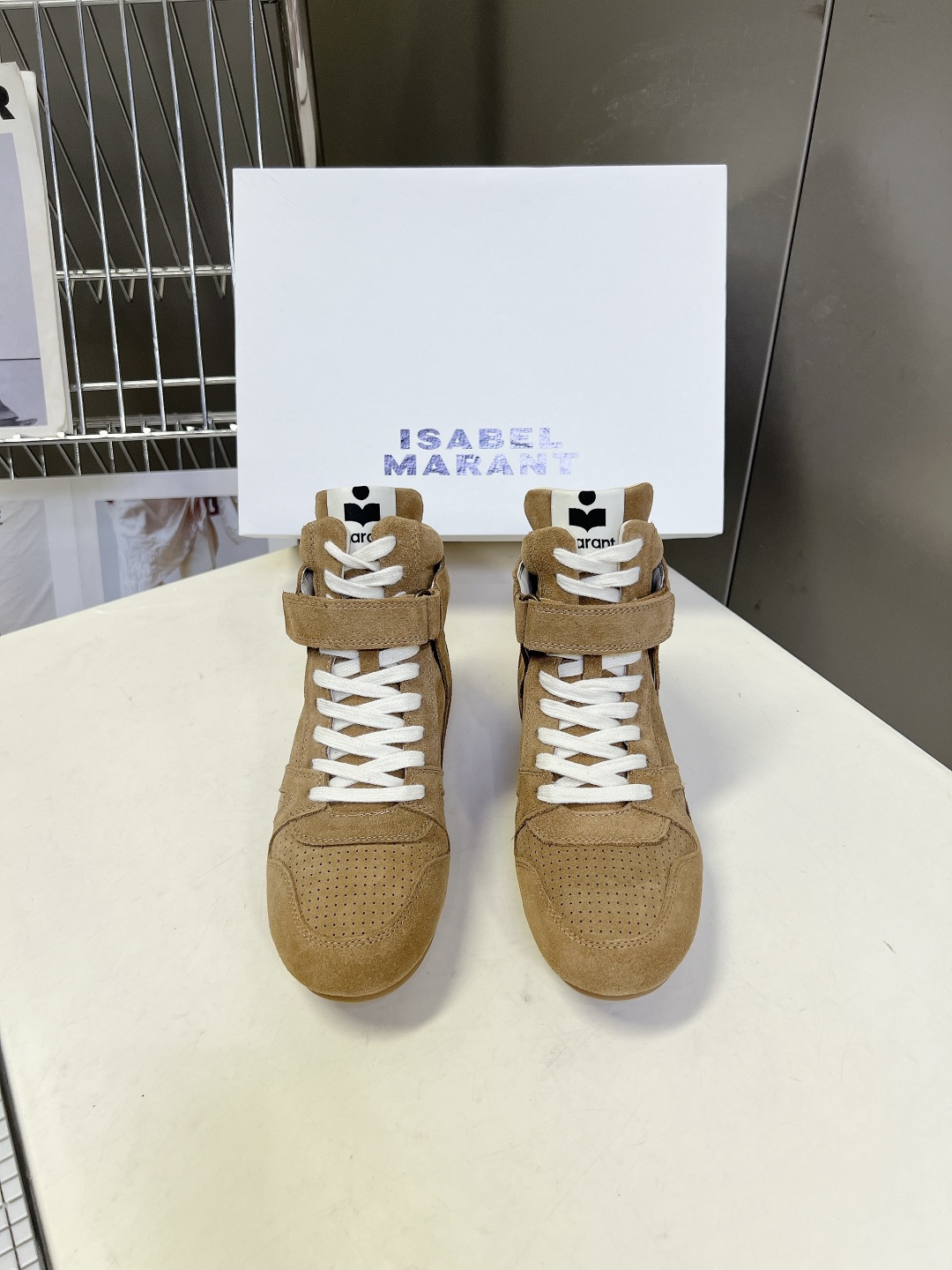 Isabel Marant 伊莎贝尔麂皮内增高魔术贴高帮休闲鞋超多明星网红种草 品牌经典爆款内增高高帮运