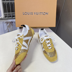 Louis Vuitton路易威登最新款亮片芭蕾德训平底鞋超多明星网红种草 春夏女士芭蕾风德训休闲鞋 融 Louis Vuitton路易威登最新款亮片芭蕾德训平底鞋超多明星网红种草 春夏女士芭蕾风德训休闲鞋 融