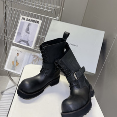 男➕20 Balenciaga巴黎世家25FW毒液Venom情侣款单扣绑带机车靴 请认准高版本 这款靴 男➕20 Balenciaga巴黎世家25FW毒液Venom情侣款单扣绑带机车靴 请认准高版本 这款靴