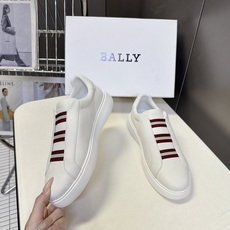 BALLY巴利最新款红白织带一脚蹬休闲板鞋 超多明星网红种草 鞋身正面三段式红白相间弹力织带 是BALLY百年标志性条纹 BALLY巴利最新款红白织带一脚蹬休闲板鞋 超多明星网红种草 鞋身正面三段式红白相间弹力织带 是BALLY百年标志性条纹